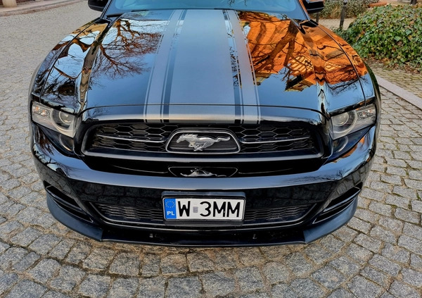 Ford Mustang cena 69000 przebieg: 208000, rok produkcji 2014 z Luboń małe 277